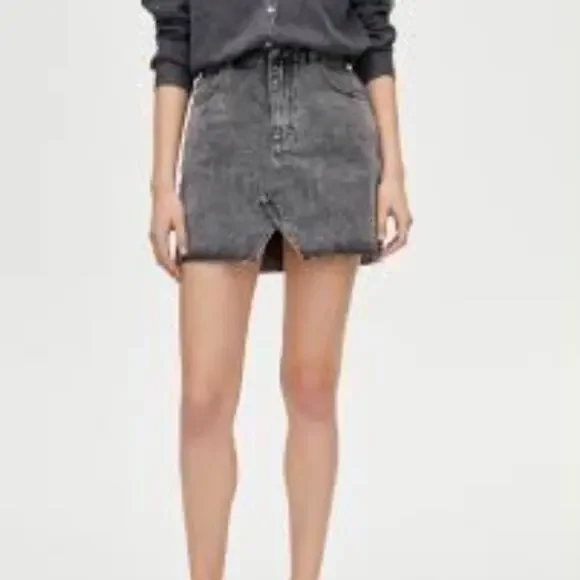 Pull & Bear Gray Fitted Denim Mini Skirt - Picture 10 of 12